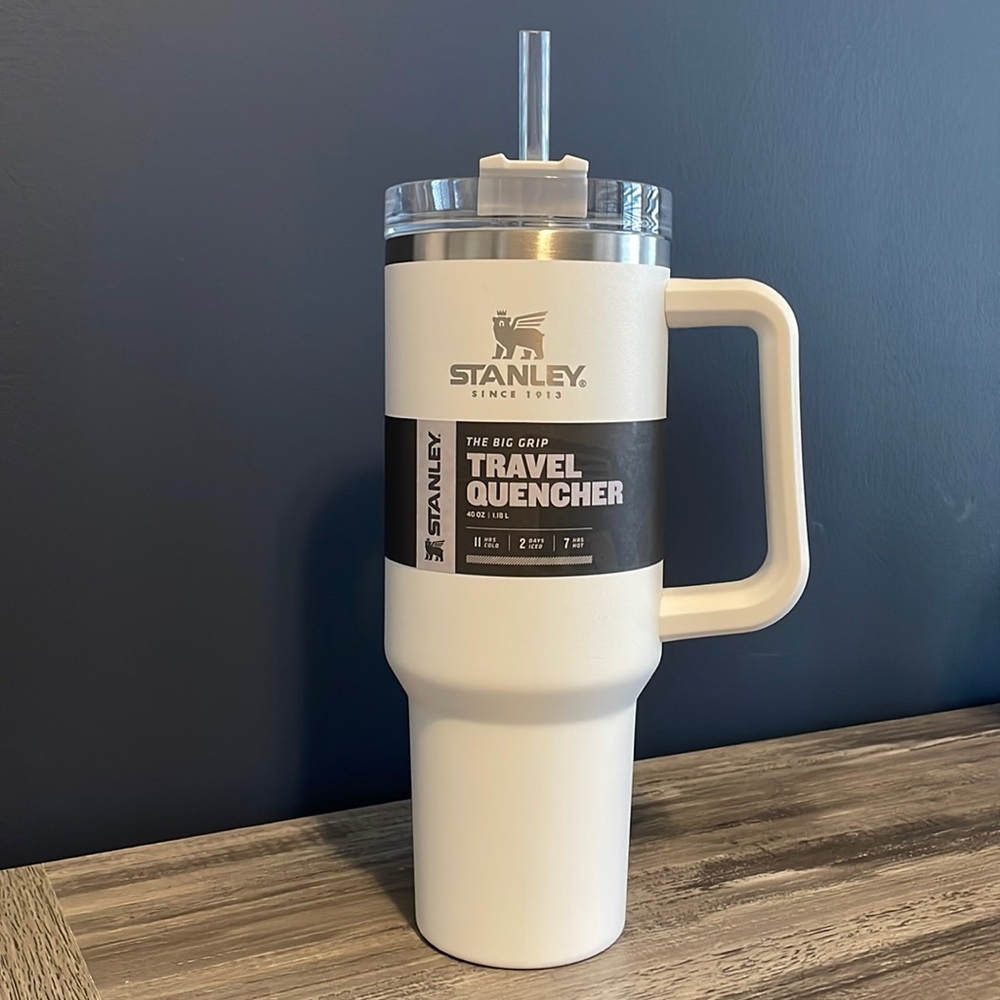 Stanley Adventure Quencher Travel Tumbler 40oz
